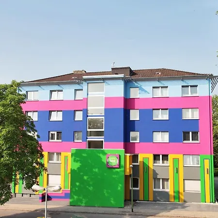 Petul Garden Έσσεν