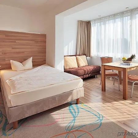Hotell Petul Garden Essen