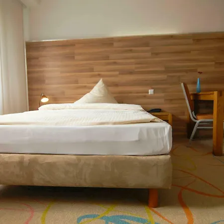 Hotell Petul Garden Essen