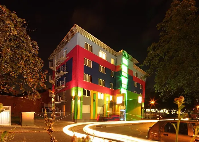 Petul Garden Έσσεν