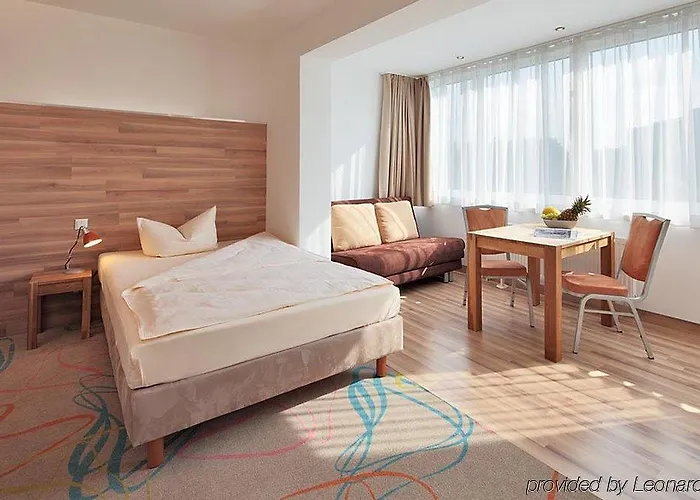 Otel Petul Garden Essen